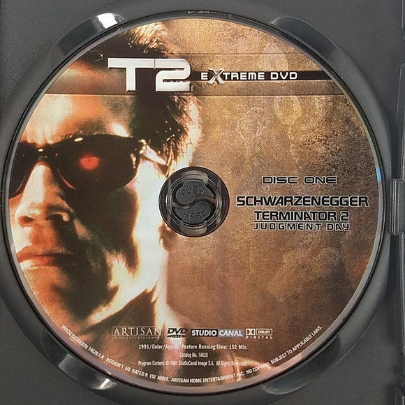 Schwarzenegger Double Feature: Total Recall & Terminator 2 DVD - Picture 8 of 12